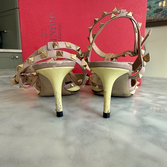 Valentino Garavani 65mm Rockstud Caged Pumps Size 38 - Picture 3 of 4